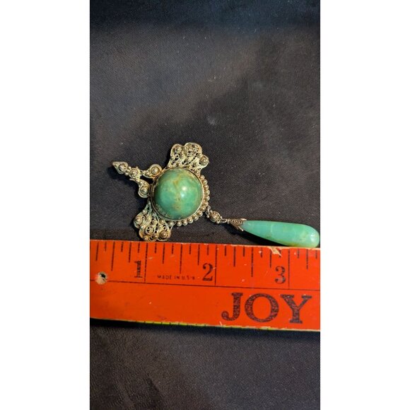 Ornate Green Stone Gold-Toned Pendant With Dangle Filigree Detailing Vintage 3" - Picture 6 of 6